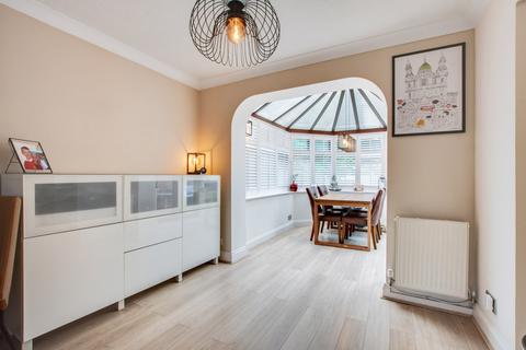 14 Larch Grove, Sidcup, DA15 8WJ