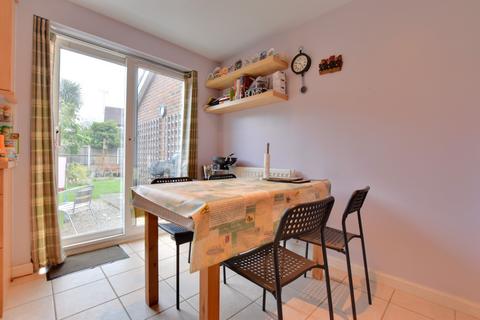 4 Acorn Close, Heybridge, Maldon, CM9 4PG