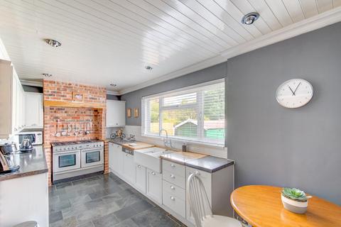 338 Birchfield Road, Redditch, B97 4NG