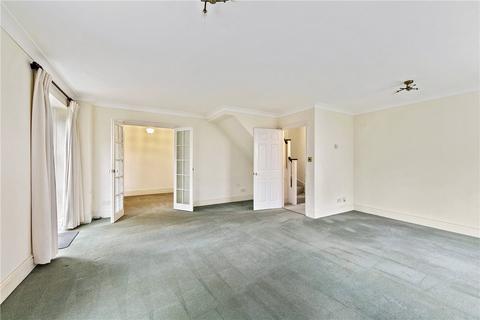 4 bedroom semi-detached house to rent, St. Marys Mews, Richmond, TW10