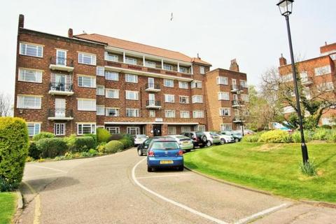 3 bedroom flat to rent, Courtney House, Mulberry Close, NW4