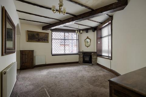 3 bedroom end of terrace house for sale, Moor Lane, Burnley BB12