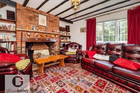 2 bedroom cottage for sale, Low Road, Norwich NR13