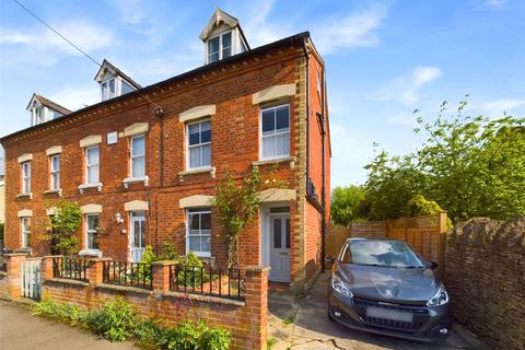 3 bedroom end of terrace house for sale, Castle Street, Kings Stanley, Stonehouse, Gloucestershire, GL10