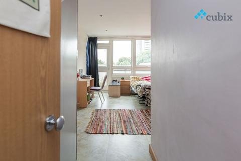 3 bedroom flat to rent, Wollaston Close, London SE1