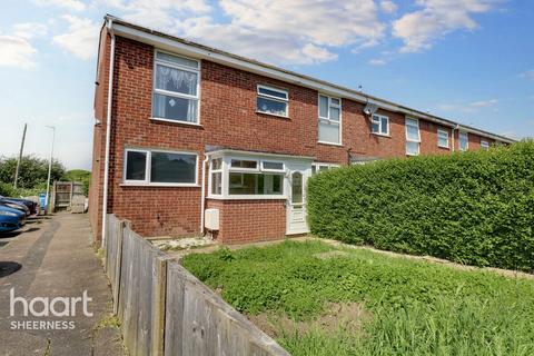 3 bedroom end of terrace house for sale, Blatcher Close, Sheerness
