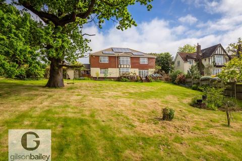 4 bedroom detached house for sale, Station New Road, Norwich NR13