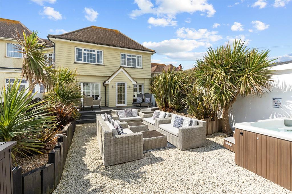 South Strand, East Preston, West... 4 bed link detached house for sale £925,000