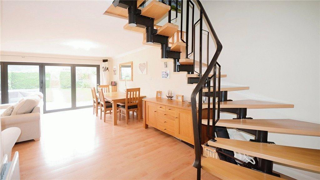 Basford Way, Windsor, Berkshire 3 bed terraced house for sale £450,000