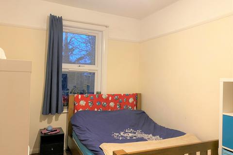 2 bedroom maisonette to rent, Ardoch Road Catford SE6