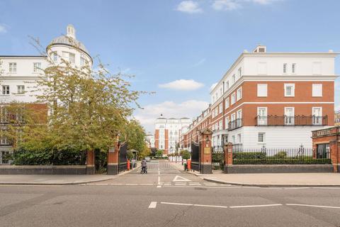 1 bedroom flat to rent, Chantry Square, Oak Lodge Chantry Square, W8