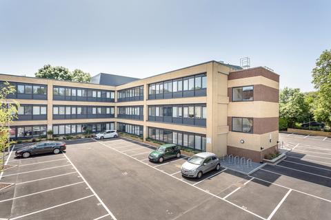 1 bedroom flat for sale, Pinnacle House, Home Park Mill Link, Kings Langley, Hertfordshire