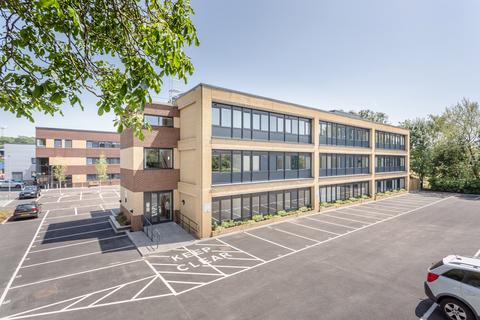 1 bedroom flat for sale, Pinnacle House, Home Park Mill Link, Kings Langley, Hertfordshire