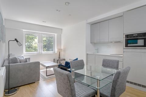 1 bedroom flat for sale, Pinnacle House, Home Park Mill Link, Kings Langley, Hertfordshire