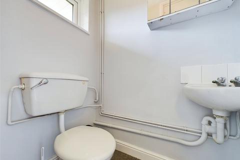 100 Carter Road, Cheltenham, GL51 0US