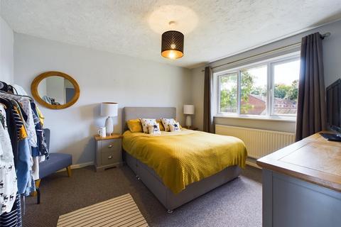 100 Carter Road, Cheltenham, GL51 0US