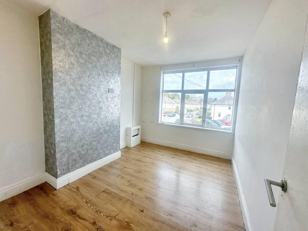 Victoria Road East, Leicester LE5 2 bed flat to rent £850 pcm (£196 pw)
