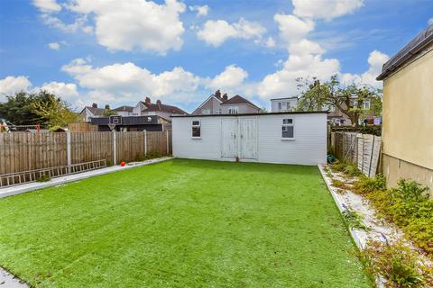 99 Ashmore Grove, Welling, DA16 2RZ