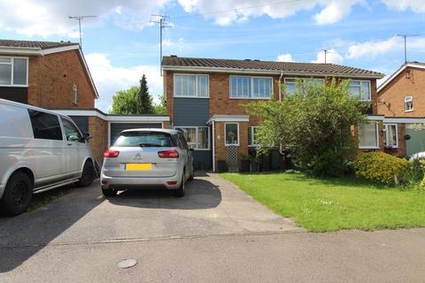 4 bedroom semi-detached house to rent, Coppice Mead, Stotfold, Hitchin, SG5
