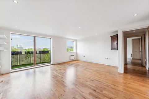 2 bedroom flat for sale, Chiswick High Road, London W4