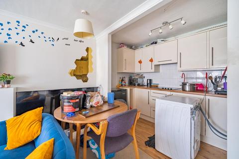 1 bedroom flat for sale, Aylesbury,  Buckinghamshire,  HP21