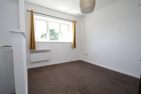 1 bedroom flat to rent, Chestnut Court, 18 Harehills Lane, Leeds, West Yorkshire, LS7