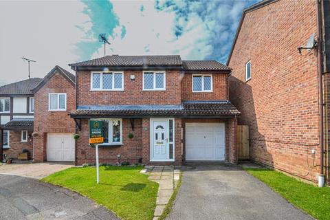 4 bedroom detached house for sale, Lomond Close, Sparcells, West Swindon, SN5