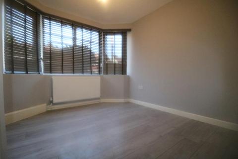 House share to rent, Lytton Avenue, Enfield, EN3