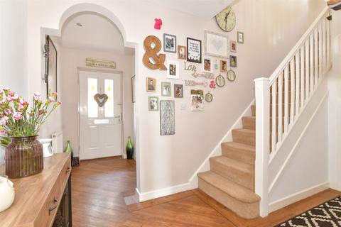 32a Moat Lane, Lower Upnor, Rochester, ME2 4GP
