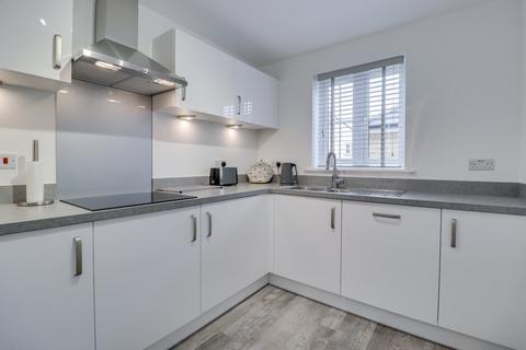 109 Brompton Drive, Bradford, BD10 0DW