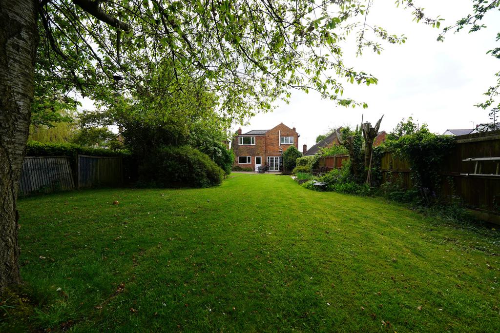 Barlestone, Nuneaton CV13 3 bed detached house for sale £400,000