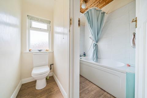 135 Wolsey Drive, Kingston Upon Thames, KT2 5DR