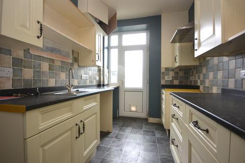 4 bedroom terraced house for sale, 18 Belgrave Road, Fairbourne LL38 2AX