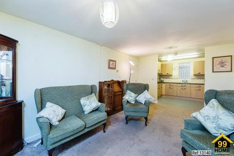 2 bedroom apartment for sale, Fitzwilliam Court, Hoyland, Barnsley Metropolitan Borough, S74