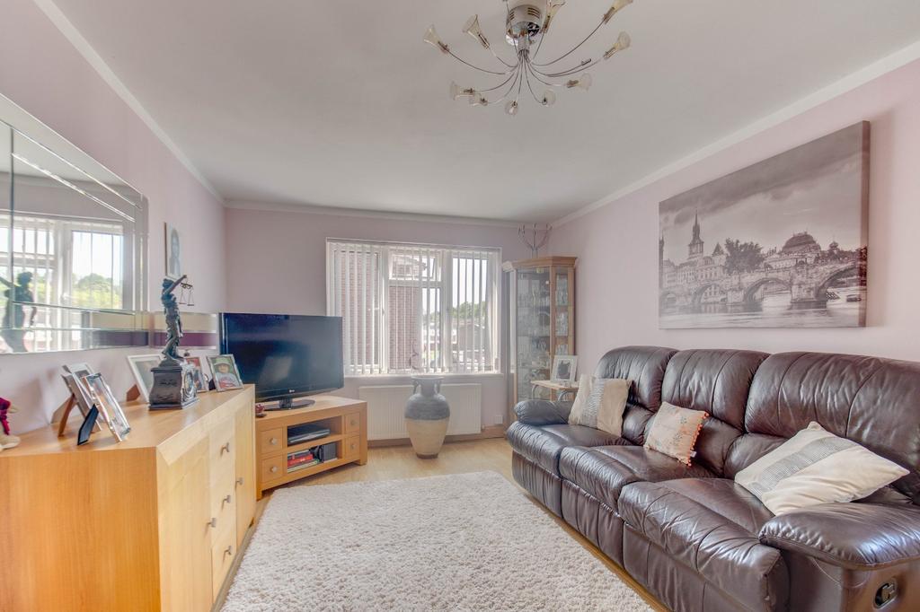 Cropthorne Close, Woodrow North... 1 bed apartment for sale £95,000