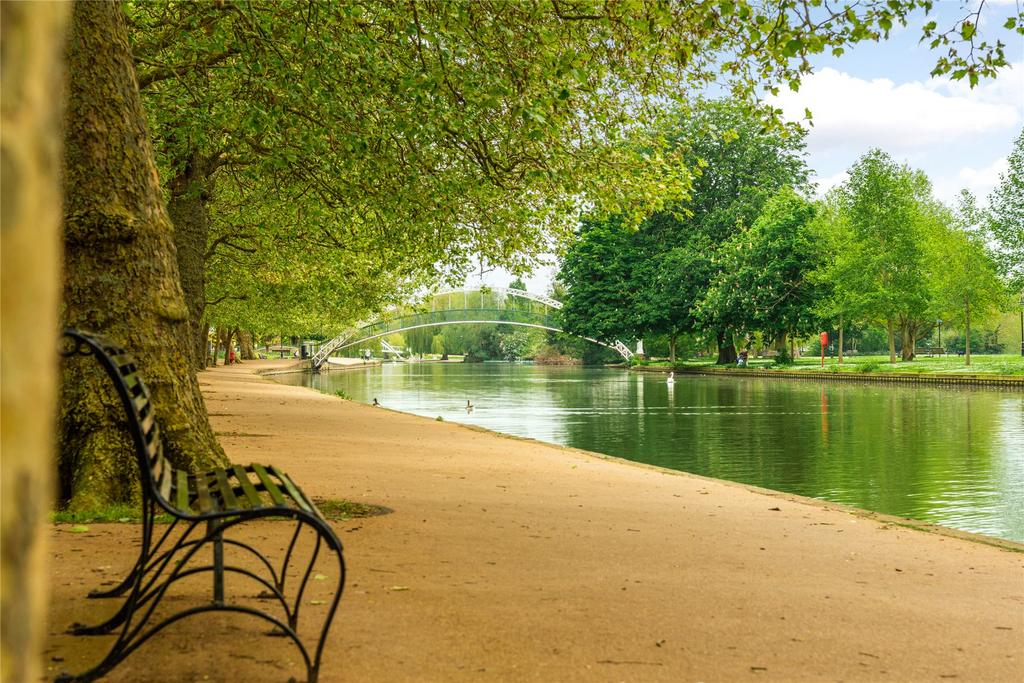The Embankment