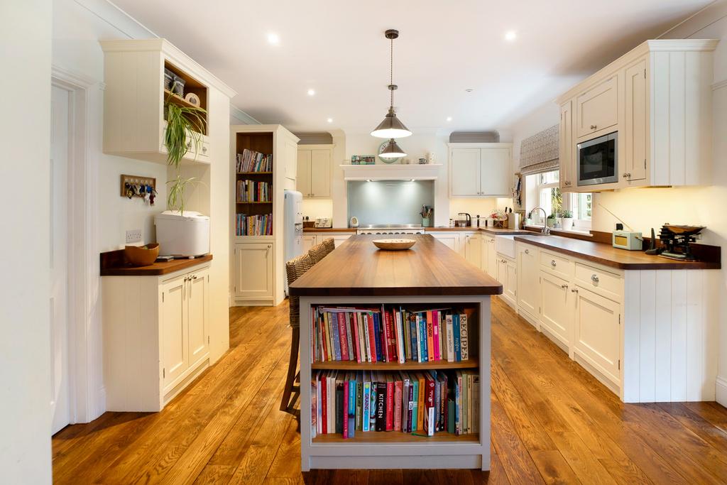 Kitchen/Breakfast/Living Room