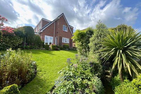 4 bedroom detached house for sale, Bourne Court, Staincross, Barnsley, S75 6JB