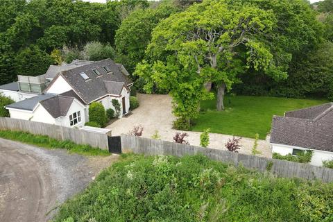 5 bedroom detached house for sale, Milford Road, Barton On Sea, Hampshire, BH25