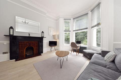 1 bedroom flat for sale, Cambridge Gardens, London, W10