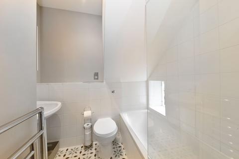 1 bedroom flat for sale, Cambridge Gardens, London, W10