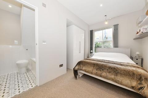 1 bedroom flat for sale, Cambridge Gardens, London, W10