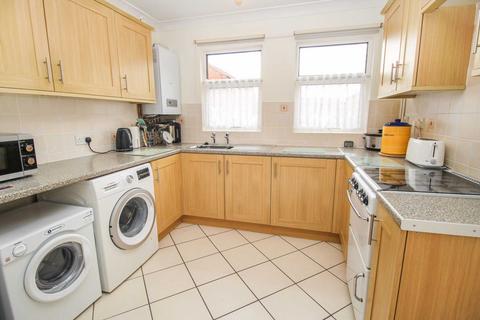 3 bedroom terraced house for sale, St Giles Close, Maldon