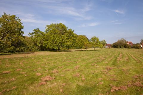 4 bedroom detached house for sale, Church Road, Ramsden Bellhouse, Billericay