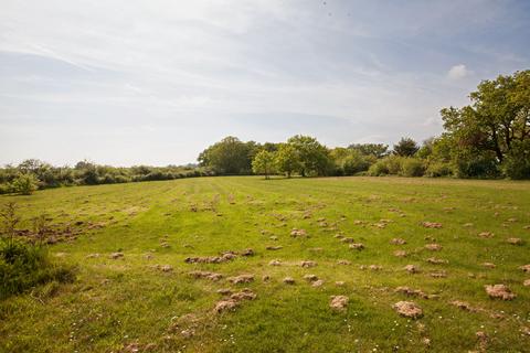 4 bedroom detached house for sale, Church Road, Ramsden Bellhouse, Billericay