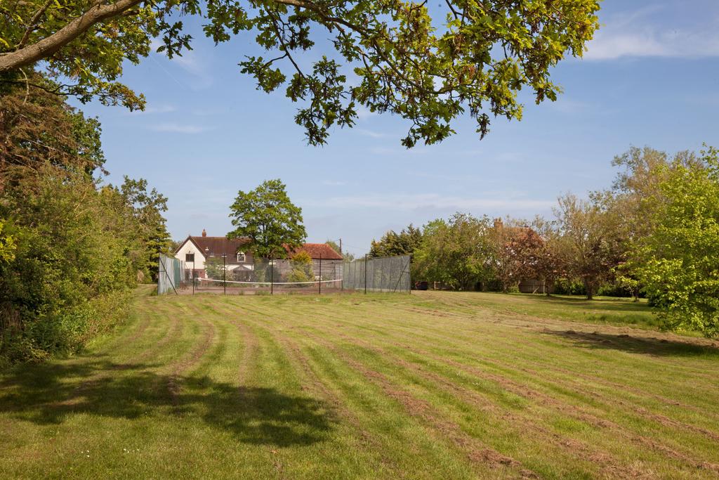 Grounds to the rear aspect