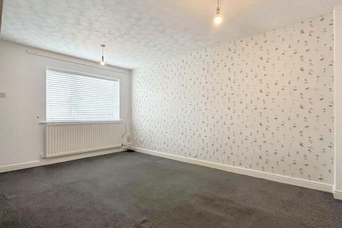 70 Agincourt, Hebburn, NE31 1AW