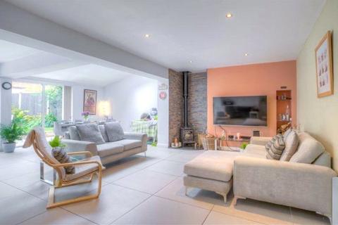 29 Barnfield Crescent, Wellington, Telford, TF1 2EU