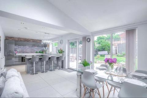 29 Barnfield Crescent, Wellington, Telford, TF1 2EU