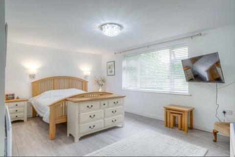 29 Barnfield Crescent, Wellington, Telford, TF1 2EU